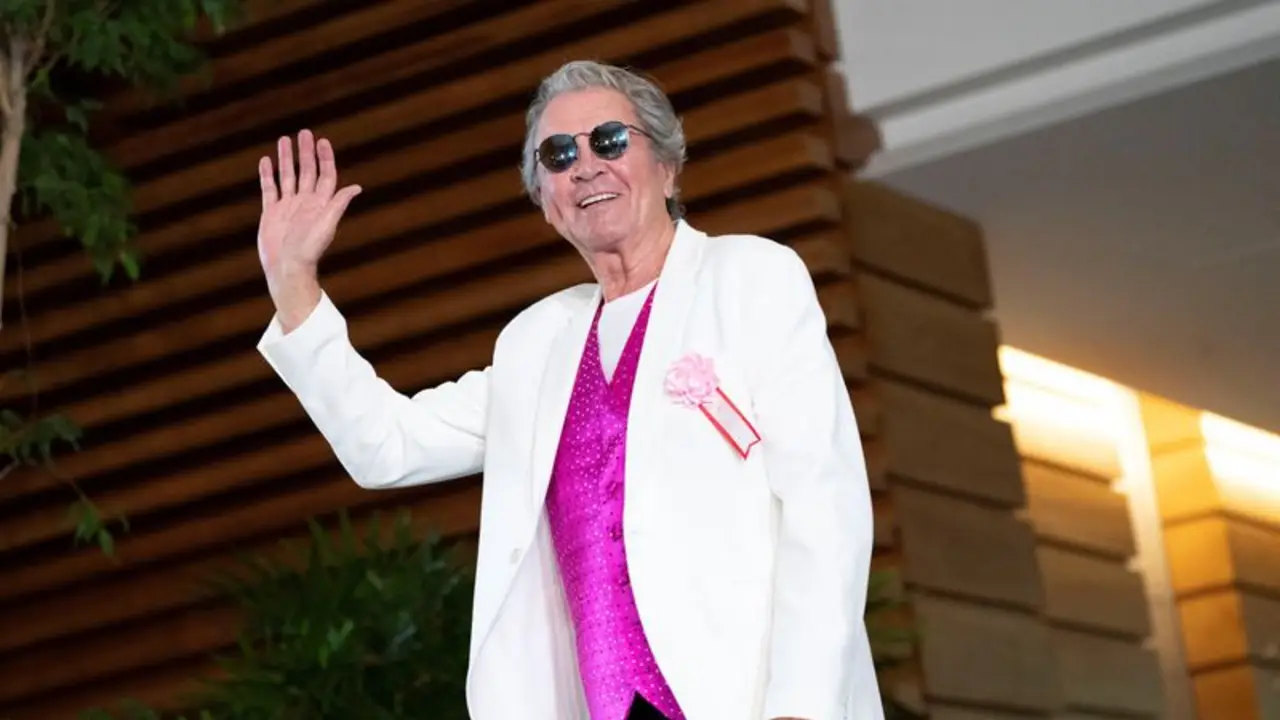 Deep Purple deleita a la primera ministra de Japón, una gran admiradora  del grupo, con una visita
