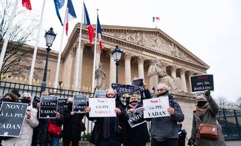 Francia: una petición con 660.000 firmas en rechazo a la ley Yadan | Francia