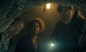 ¿Stranger Things con jubilados? Netflix presentó su nueva serie de terror | Series