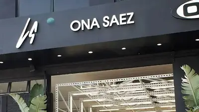 Director de contenidos de Ona Saez: "La iniciativa #Cerramos es una protesta contra este Gobierno" Director de contenidos de Ona Saez: "La iniciativa #Cerramos es una protesta contra este Gobierno"