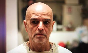 Protagonizó un éxito de ATC amado por todos y actúa en una obra sobre Videla | Teatro