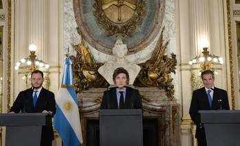 Con la sangría en el sector nuclear, Milei complica la candidatura de Grossi en la ONU | Energía atómica