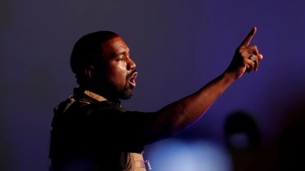 Kanye West aplaza su concierto en Francia hasta nuevo aviso