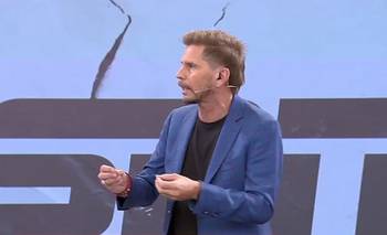 Vignolo ventiló que tiene las camisetas de dos equipos grandes en su casa | Televisión 