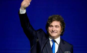 Milei dio la orden y Caputo se abrazó a la ortodoxia: secó de pesos la economía | Bcra