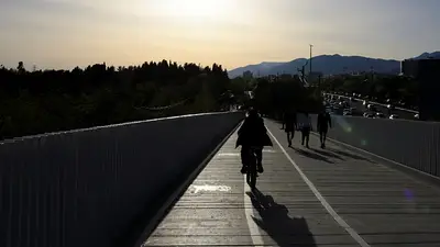 Turquía insta a mantener diálogo "constructivo" entre EEUU e Irán para poner fin a la guerra Turquía insta a mantener diálogo "constructivo" entre EEUU e Irán para poner fin a la guerra