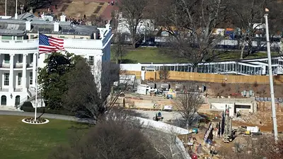 Un juez critica a Trump por su "descarado" intento de seguir la construcción del salón de baile Un juez critica a Trump por su "descarado" intento de seguir la construcción del salón de baile