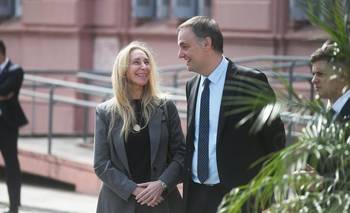 Milei centraliza poder en la Jefatura de Gabinete con Adorni bajo la lupa judicial | Reestructuración del estado