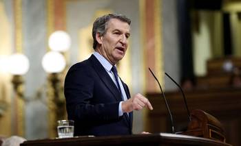 El partido de extrema derecha español Vox cierra un acuerdo de coalición regional con los conservadores | España