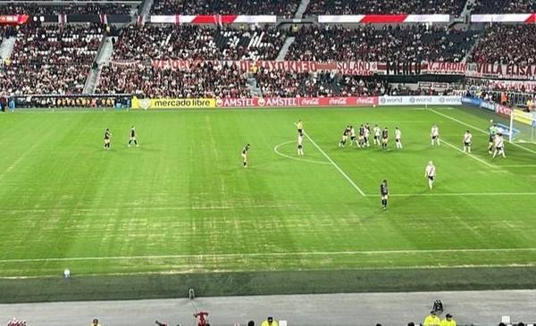 Por qué el verde césped del Monumental llega tan mal al Superclásico entre River y Boca