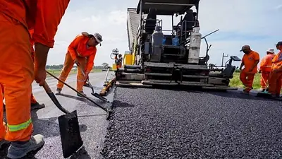 Avanzan las obras en la ruta clave para el AMBA y la industria bonaerense Avanzan las obras en la ruta clave para el AMBA y la industria bonaerense