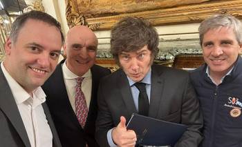 Milei y Caputo vuelven a buscar afuera el crédito que pierden adentro | Panorama político