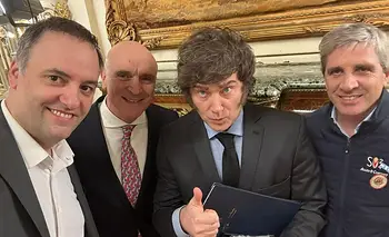 Milei y Caputo vuelven a buscar afuera el crédito que pierden adentro | Panorama político