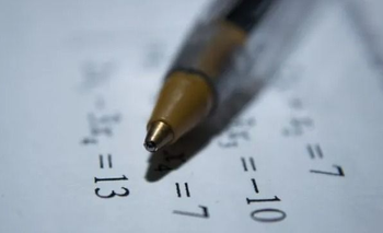 Quién es el adolescente de 15 años que nos representará en las Olimpíadas matemáticas | Historias de vida