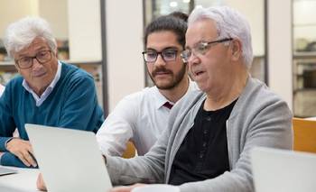 Talleres sociopreventivos y cursos sin cargo para jubilados: el beneficio clave de PAMI | Pami