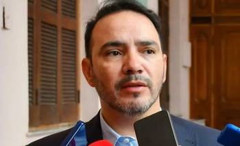 Valdés se lava las manos por la crisis de los municipios: "Saber decir que no" | Corrientes