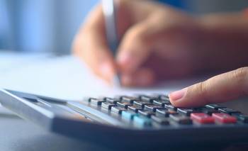 ¿El aguinaldo se cobra en junio o julio?¿El aguinaldo se cobra en junio o julio? | Aguinaldo