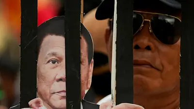 Los jueces de la CPI rechazan la solicitud de puesta en libertad del expresidente filipino Duterte Los jueces de la CPI rechazan la solicitud de puesta en libertad del expresidente filipino Duterte
