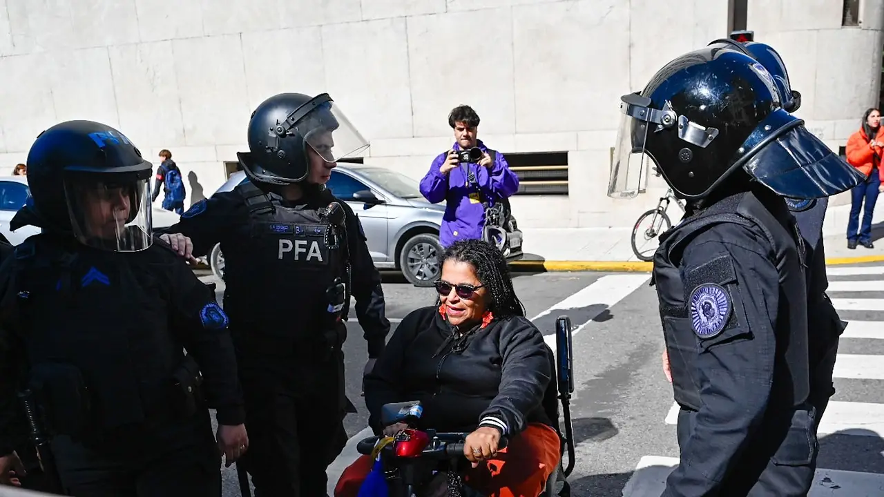 En el Presupuesto 2027, el gobierno arremete de nuevo contra las personas con discapacidad