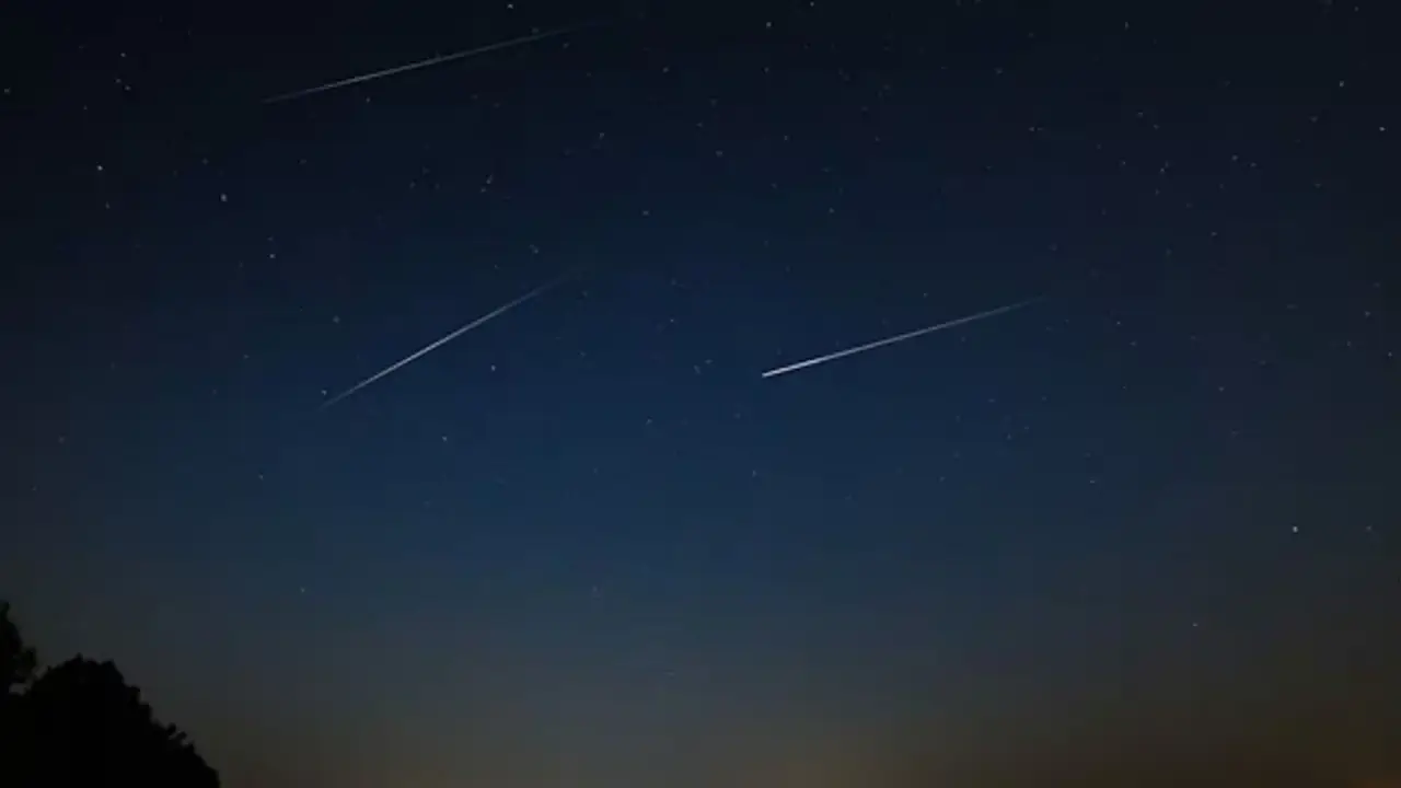 lluvia de meteoritos.