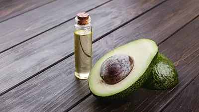 desengrasante con cáscara de palta y vinagre. desengrasante con cáscara de palta y vinagre.