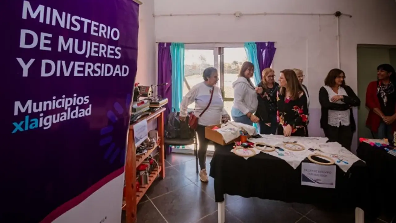 Más políticas de género, diversidad y cuidados: PBA apuesta a la capacitación en todo el territorio