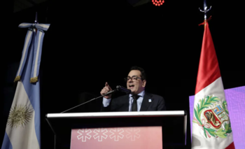 El secretario de Cultura fue abucheado en la inauguración de la Feria del Libro | Feria del libro