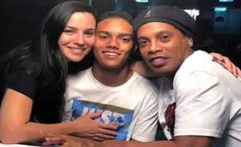 Quién es la madre del hijo de Ronaldinho: la historia de Janaína Mendes | Fútbol internacional