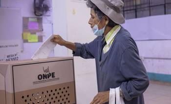 El lado B de la estabilidad de Perú: democracia estallada y apatía generalizada | Perú