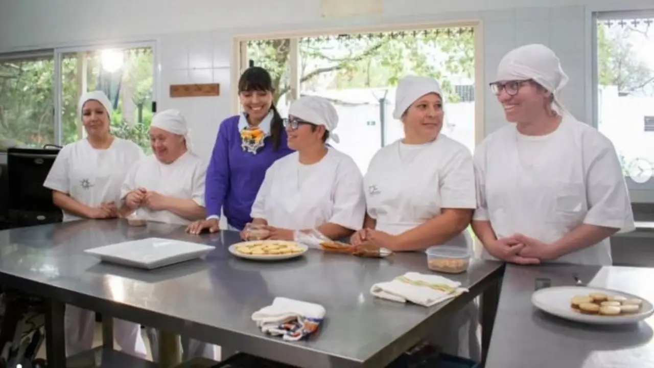 Apuesta al trabajo local: PBA otorgó más de $640 millones en créditos para cooperativas bonaerenses
