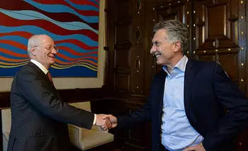 El bloque de poder que apura un plan B para despedir a Milei  | Panorama político