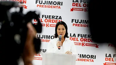 Fujimori empata con izquierdista Sánchez en balotaje presidencial Perú: sondeo Ipsos Fujimori empata con izquierdista Sánchez en balotaje presidencial Perú: sondeo Ipsos