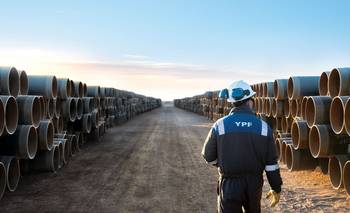 Cómo los megaproyectos de YPF desarrollan las economía de las ciudades chicas | Energía