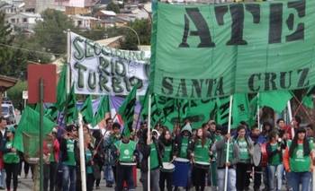 ATE lanza un nuevo paro de 72 horas en Santa Cruz: exigen urgente reapertura paritaria | Reclamos salariales