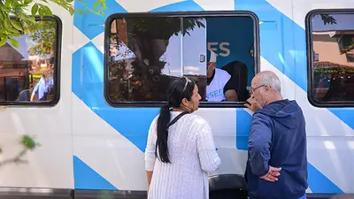 Camioneta de ANSES Camioneta de ANSES