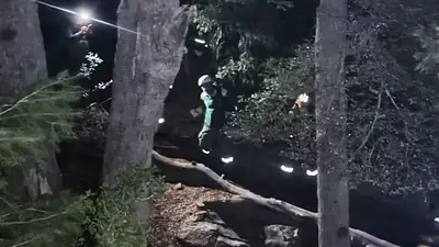 Una familia rusa hacía trekking en Bariloche y se les cayó el bebé: los investigan por presunta "negligencia" Una familia rusa hacía trekking en Bariloche y se les cayó el bebé: los investigan por presunta "negligencia"
