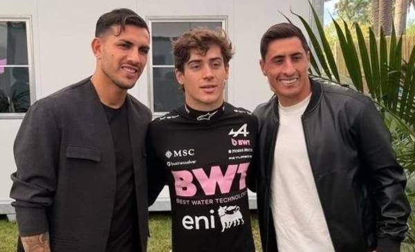 El gesto de Paredes y Merentiel con la abuela de Colapinto: 