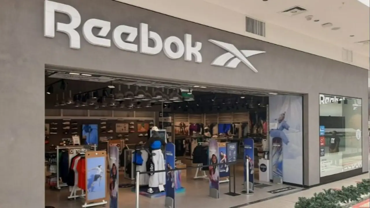 Outlet de Reebok.