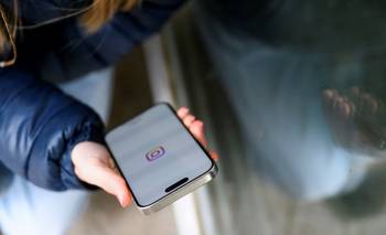 Facebook e Instagram deben tomar más medidas para proteger a los menores de 13 años, según la UE | Meta