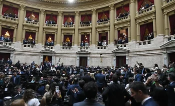Endeudamiento en Diputados: los proyectos de la oposición y la jugada del Gobierno | Crisis económica