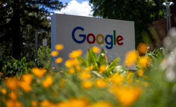 Inversores de Alphabet presionan por salvaguardas en el uso de su tecnología en la nube y la IA | Inversores