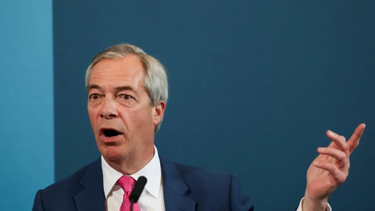 Nigel Farage es acusado de violar regla parlamentaria por una donación en criptomonedas