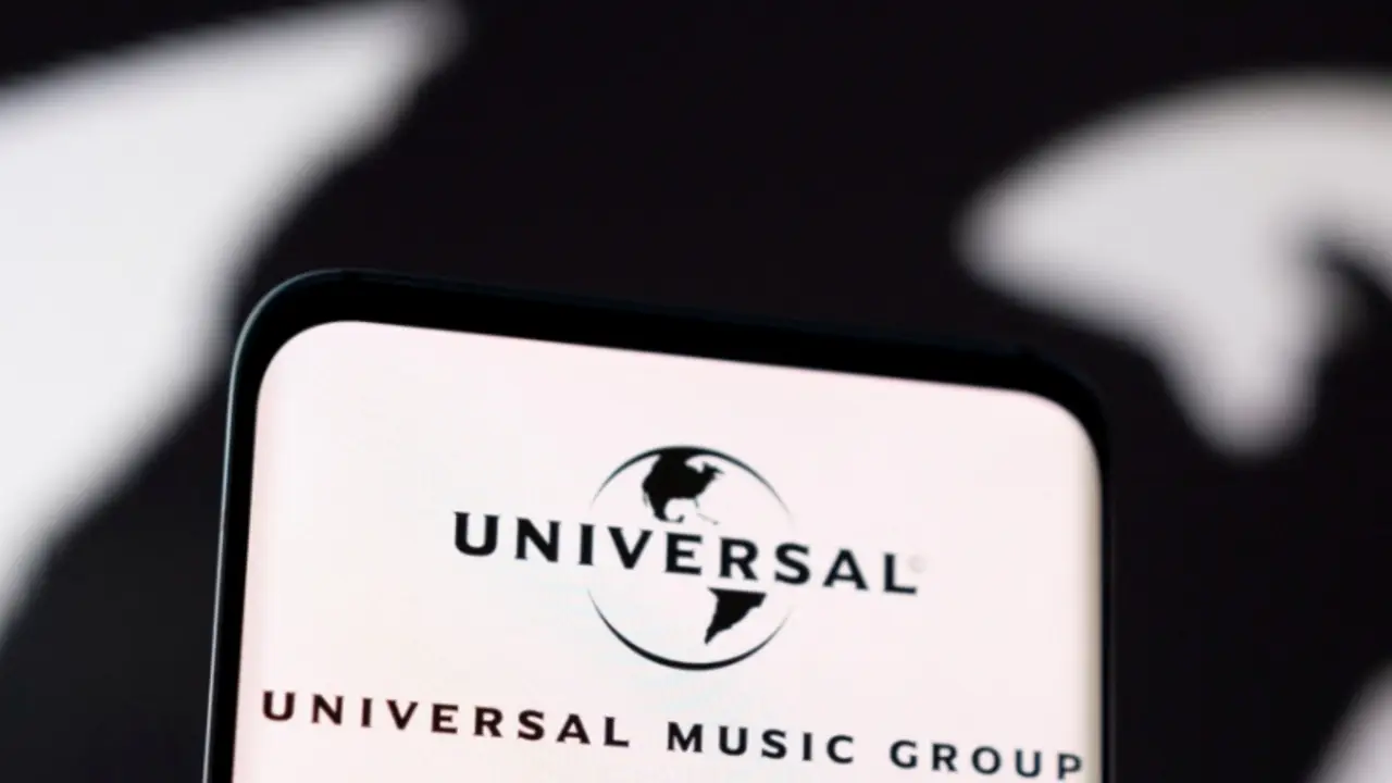 Universal Music venderá la mitad de su participación en Spotify para financiar recompra de acciones