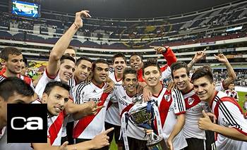 Jugó en River, se fue al exterior y hoy maneja un Uber por la crisis  | Fútbol argentino