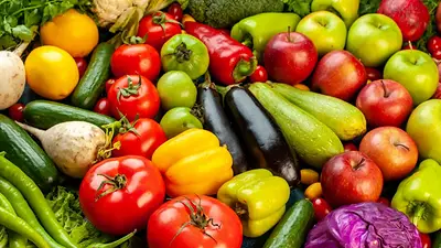 Frutas y verduras de estación en mayo: qué comprar este mes para ahorrar y comer mejor Frutas y verduras de estación en mayo: qué comprar este mes para ahorrar y comer mejor
