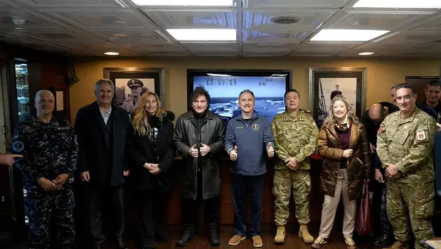 Denunciaron al Gobierno por los ejercicios militares de EE. UU. en aguas argentinas | Libertad para el saqueo