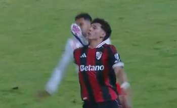 Polémica en River vs. Bragantino: la patada a Meza que no fue roja | River plate
