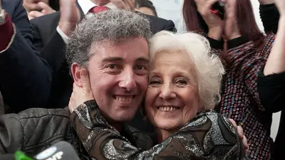 El nieto de Estela de Carlotto no quiere llamarse Guido El nieto de Estela de Carlotto no quiere llamarse Guido
