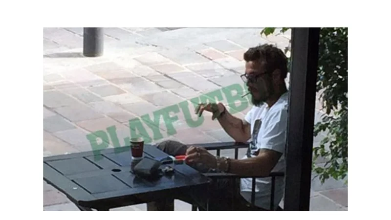 Polémica: ¿Daniel Osvaldo fuma antes de los partidos de Boca?