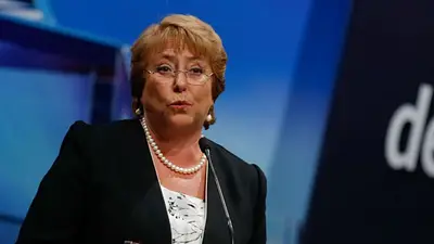 En un hecho inédito, Bachelet pidió la renuncia a todo su Gabinete En un hecho inédito, Bachelet pidió la renuncia a todo su Gabinete